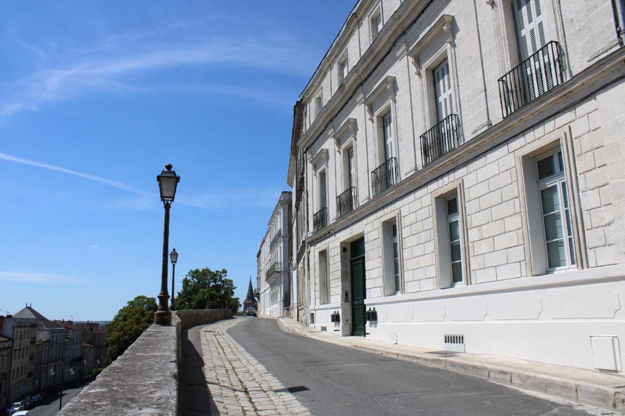 Le Rempart Du Midi Aparthotel Angoulême Kültér fotó