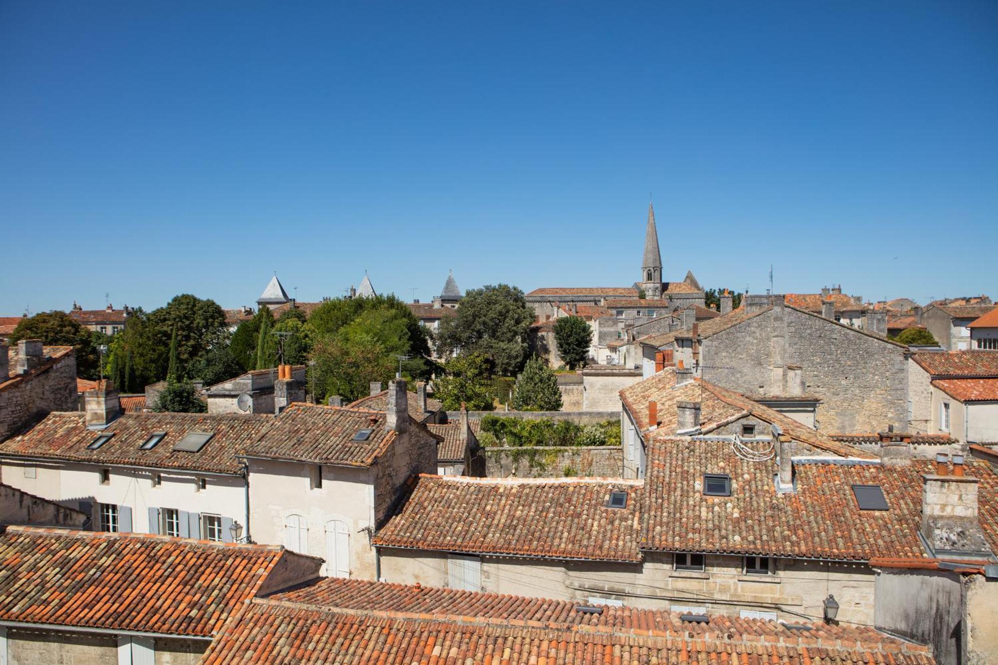 Le Rempart Du Midi Aparthotel Angoulême Szoba fotó